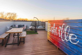Wild Horse by AvantStay Gorgeous Nashville Townhouse w Rooftop Patio & Outdoor Kitchen